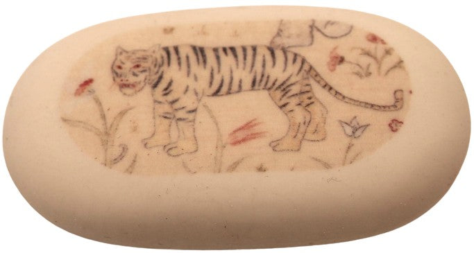 Tiger eraser